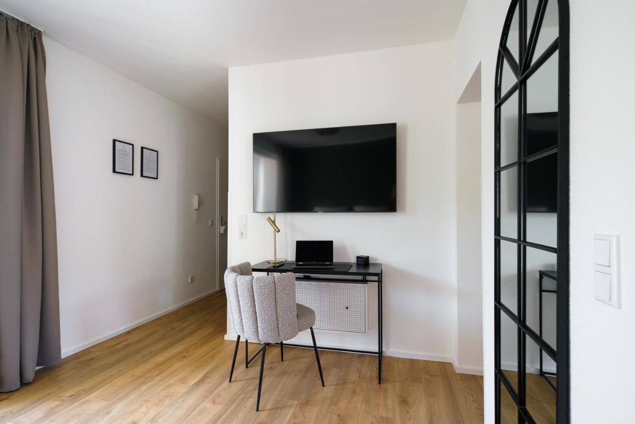 Staytona - Parkpl. - Balkon - Wlan - Netflix - Wfh Таунусштайн Экстерьер фото